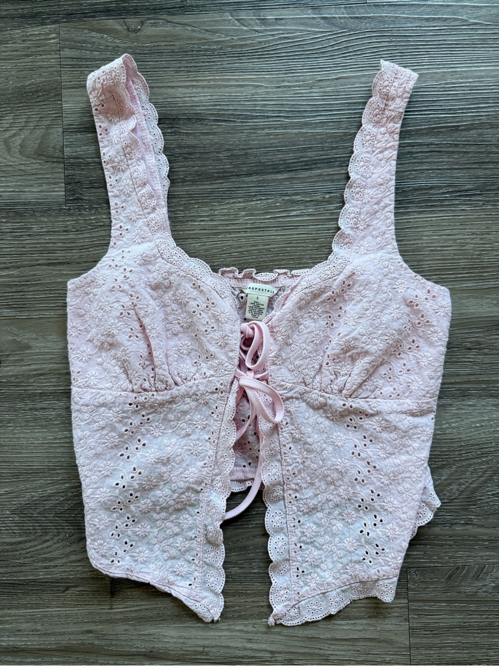 Aeropostale Light Pink Eyelet Lace Tie-Front Tank